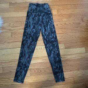 Snakeskin crossover aerie leggings.